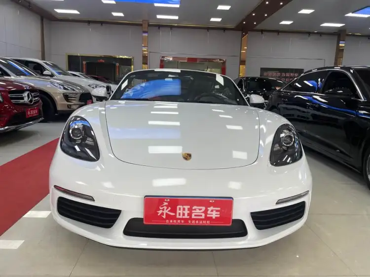 Porsche 718 2020 Model Boxster 2.0T