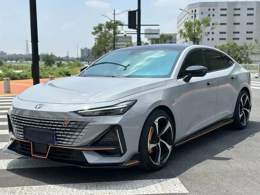 Changan UNI-V 2022 1.5T Sport Edition