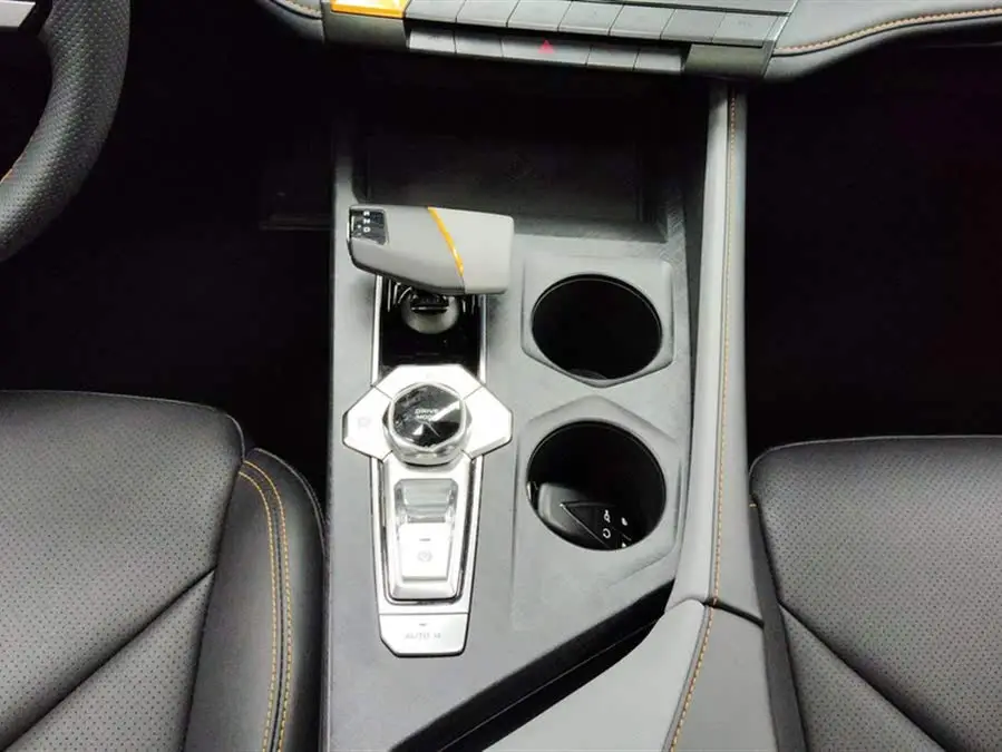 Changan UNI-V 2022 1.5T Premium