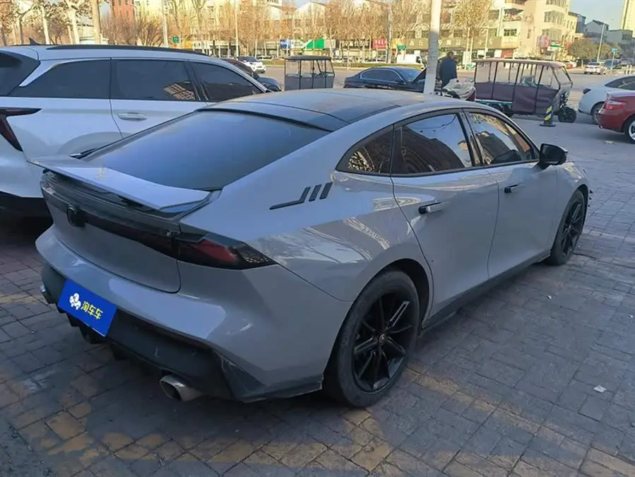 Changan UNI-V 2022 1.5T Premium