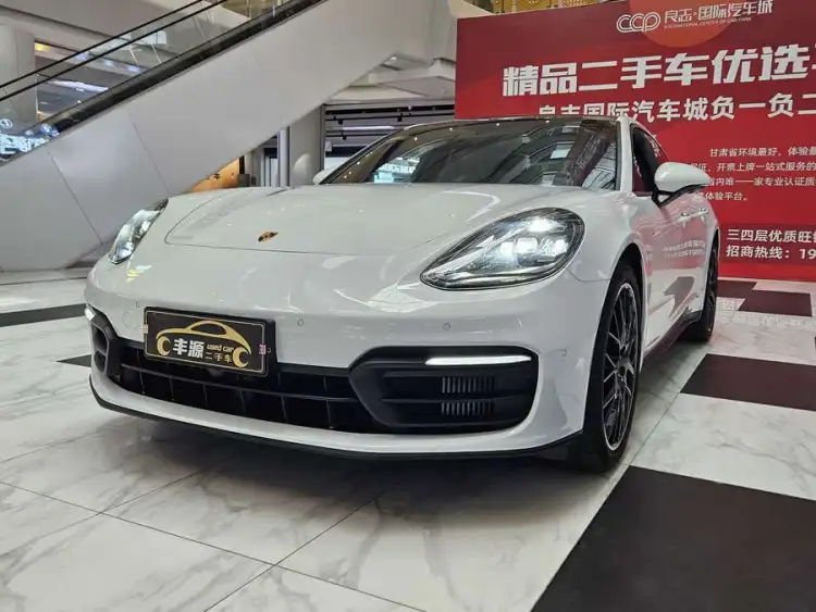 2022 Porsche Panamera 2.9T