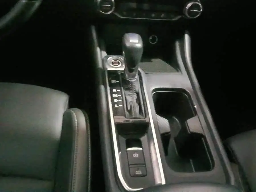 2022 نيسان سلفي 1.6 لتر XL CVT نسخة الاستمتاع