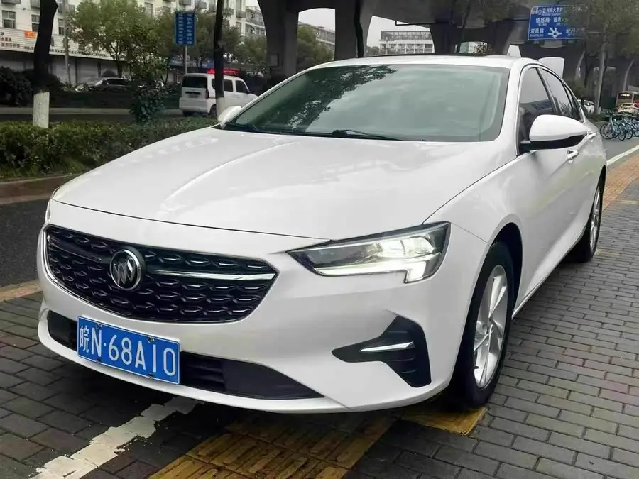 بيوك ريجال 2021 طراز 552T النخبة