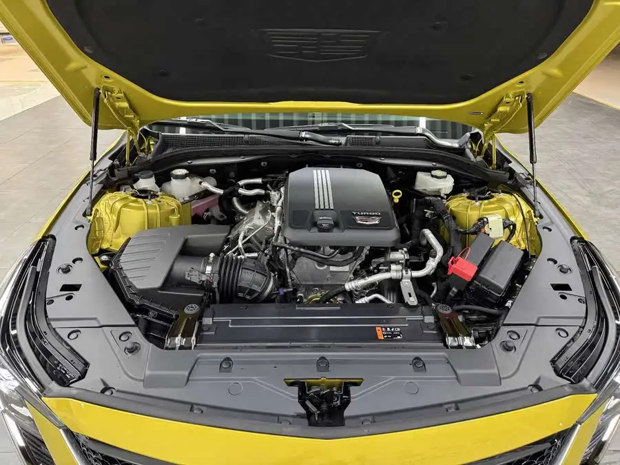 Cadillac CT5 2024 28T Platinum