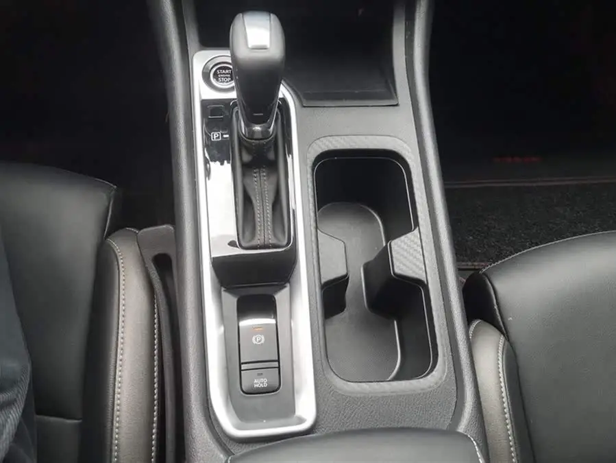 نيسان سيلفي 2023 1.6 لتر CVT إصدار استمتاع