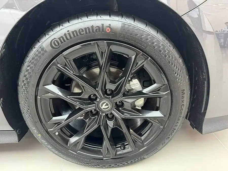 Changan UNI-V 2024 1.5T Premium