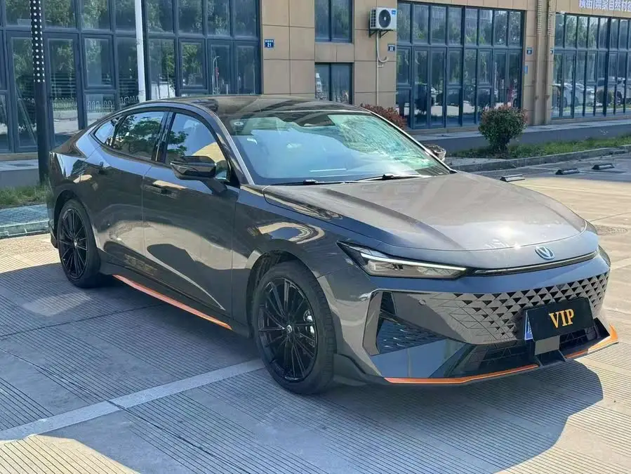 Changan UNI-V 2024 1.5T Premium Sports Edition