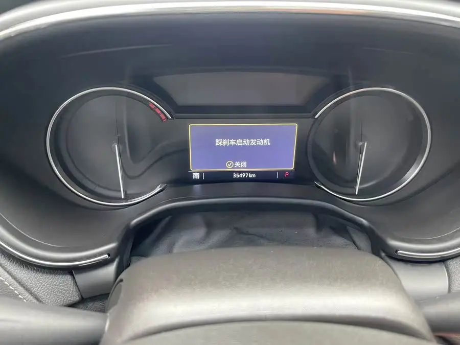 Cadillac CT5 2022 28T Luxury (Standard)