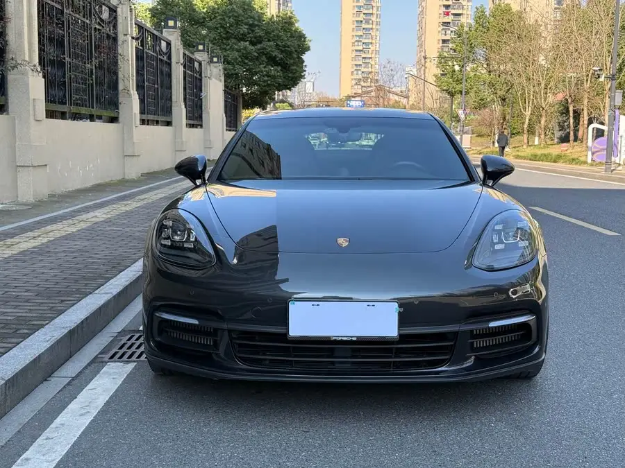 2019 Porsche Panamera 2.9T