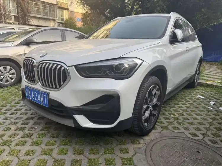 BMW X1 2021 sDrive25Li Leading Edition
