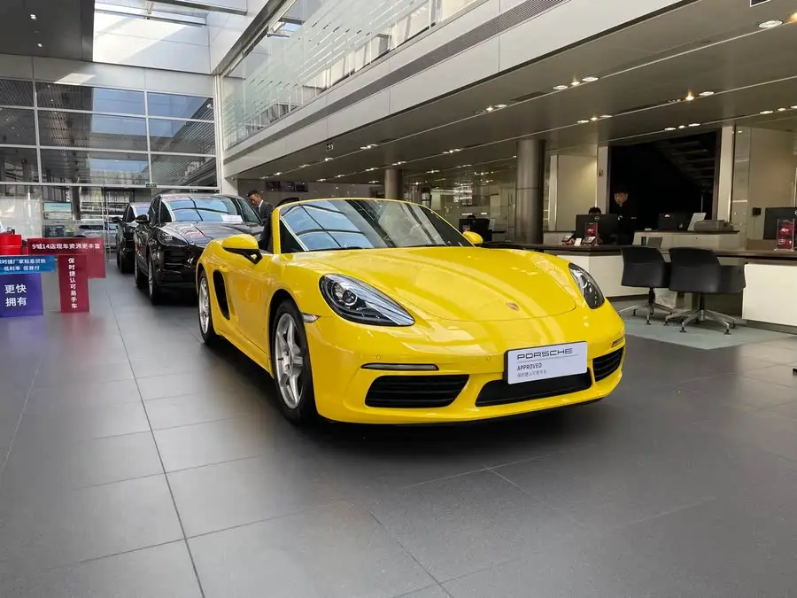 Porsche 718 2022 Boxster 2.0T