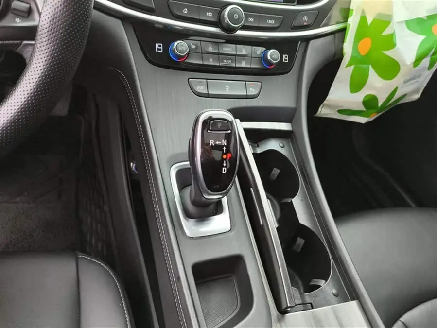 بيك 2020 652T الفاخرة