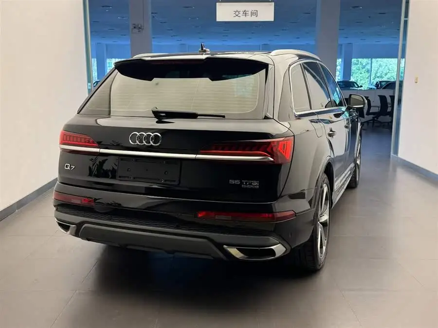 Audi Q7 2021 55 TFSI quattro S line Sport