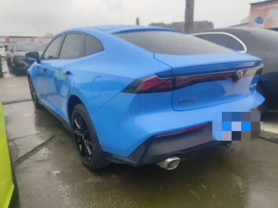 Changan UNI-V 2022 1.5T Smart Pilot