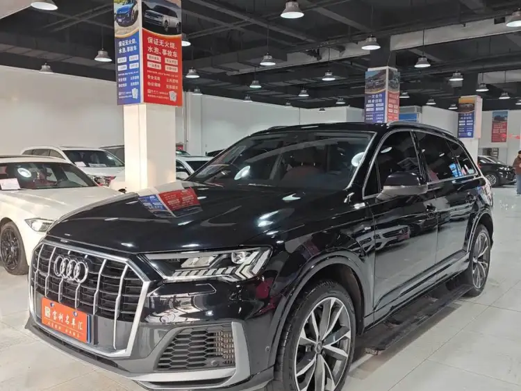 Audi Q7 2020 55 TFSI quattro S line