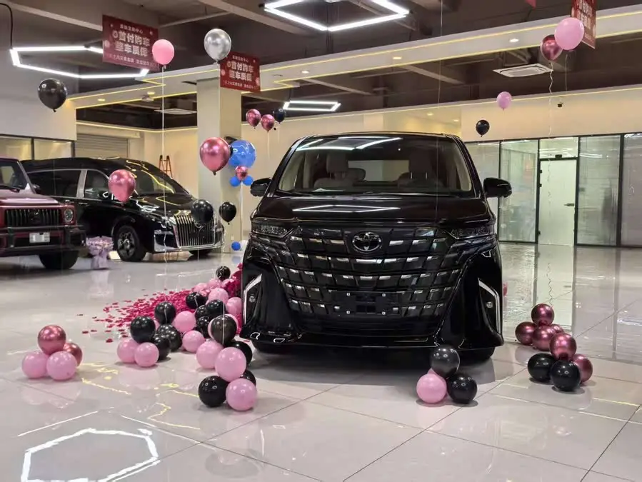 ألفارد 2025 هجينة 2.5 لتر إصدار الذهبي المميز