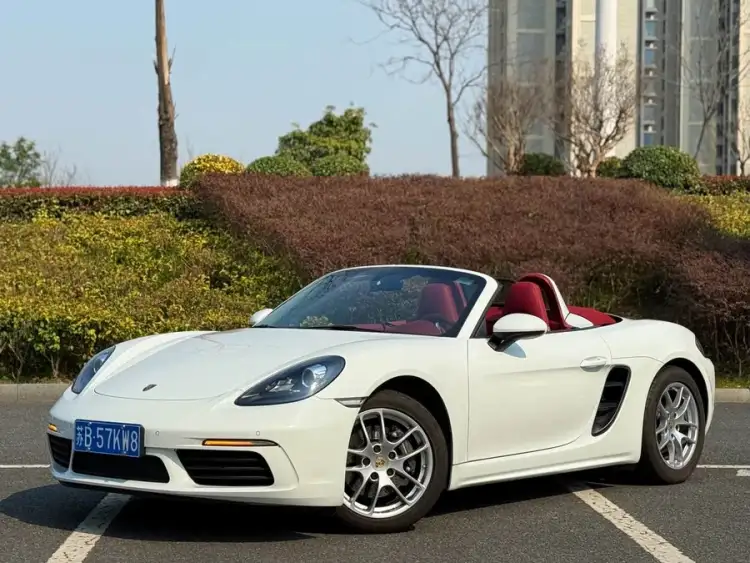 Porsche 718 2022 Model Boxster 2.0T