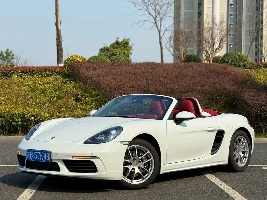 Porsche 718 2022 Model Boxster 2.0T