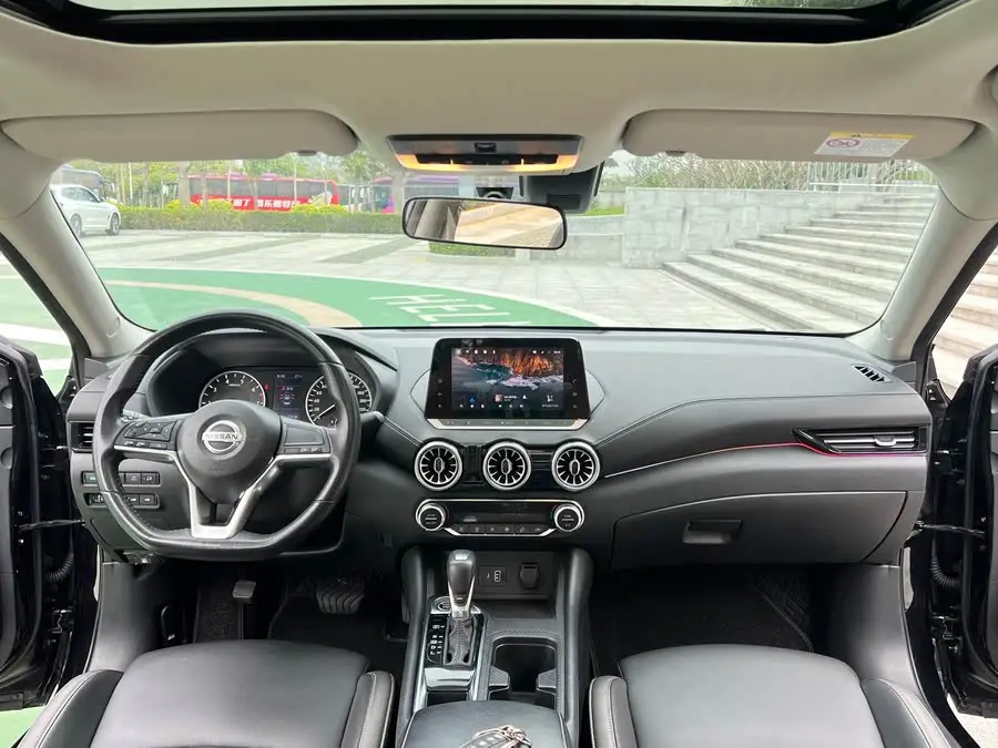 2021 نيسان سيلفي 1.6 لتر XL CVT إصدار الاستمتاع