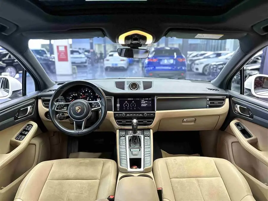 2021 Macan Macan 2.0T