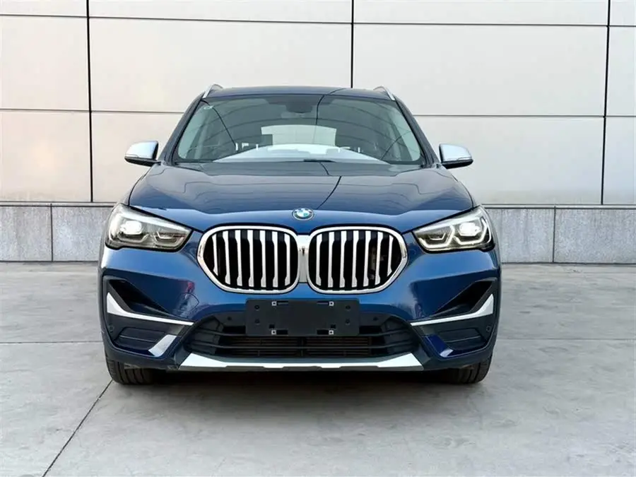 بي إم دبليو X1 2021 xDrive25Li النسخة الحصرية