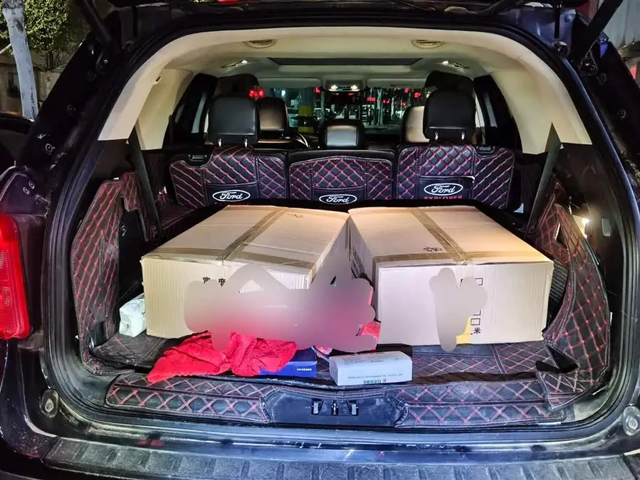 مستكشف 2020 EcoBoost 285 النسخة الرياضية رباعية الدفع 7 مقاعد