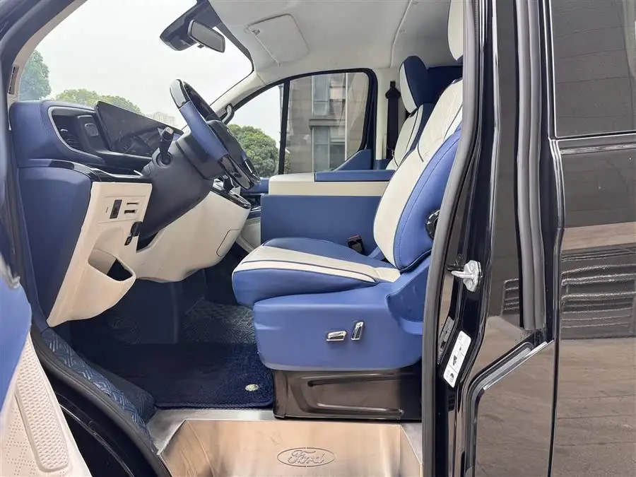 Foton Transtar 2023 Model 2.0T Gasoline Automatic Multi-Purpose Commercial Vehicle Mid-Axis Low Roof 5/6 Seats