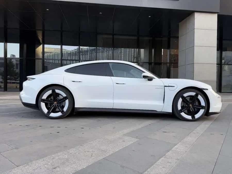 2024 تايكان تايكان 4