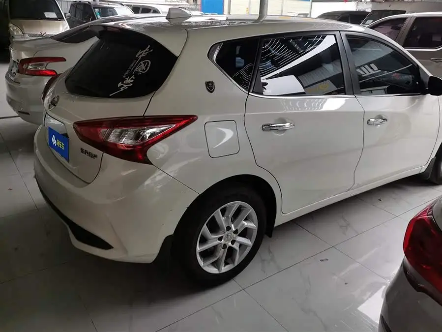 نيسان تييدا 2021 1.6L CVT النسخة الذكية