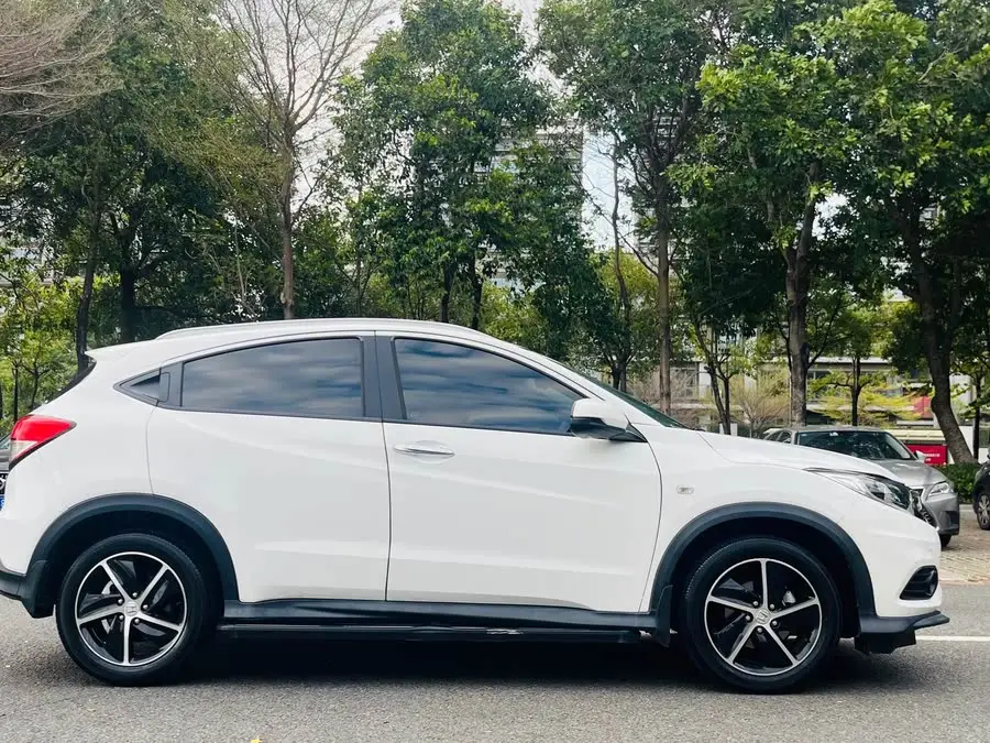 2019 Honda Vezel 1.5L CVT Pioneer Edition National VI