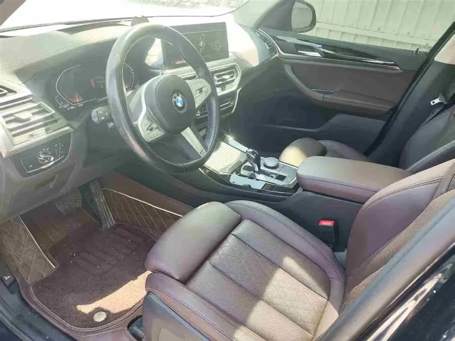 بي إم دبليو X3 2022 xDrive25i حزمة M الرياضية