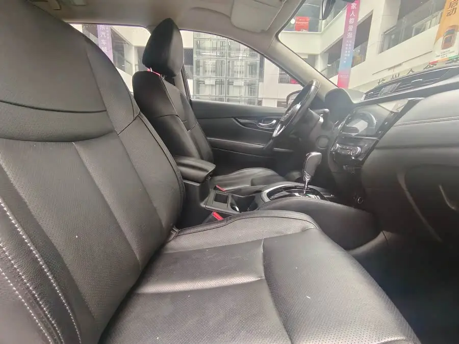 2021 نيسان إكس-تريل 2.0 لتر CVT 2WD XL ITS إصدار الذكرى المريحة