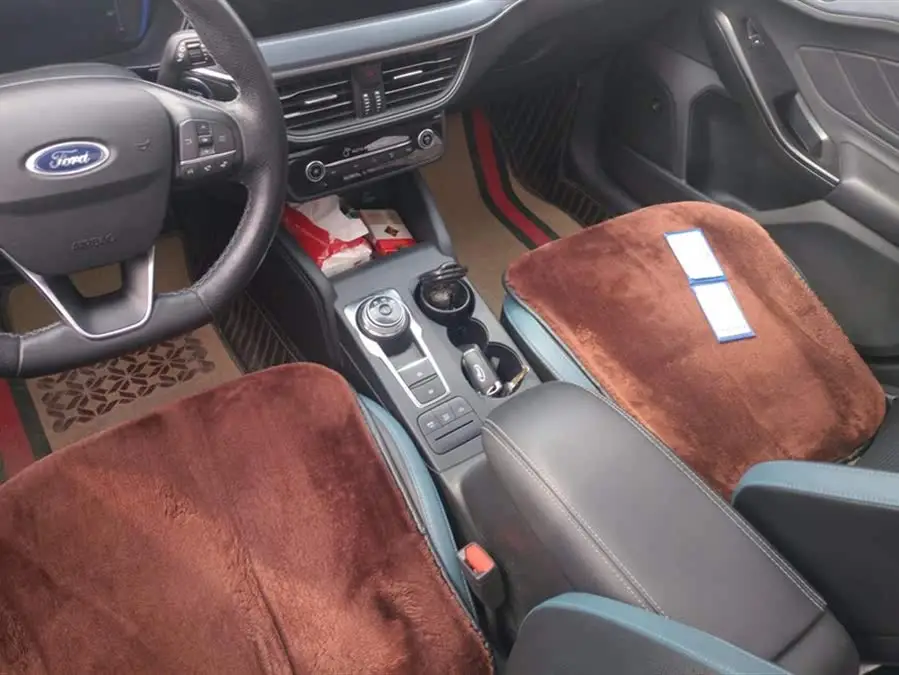 2021 فورد فوكس واجن إيكوبوست 180 أوتوماتيكي طراز هانتر تايد