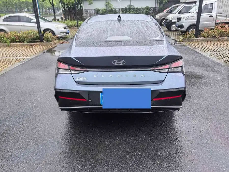 2022 هيونداي إلانتر 240TGDi DCT GLX النخبة