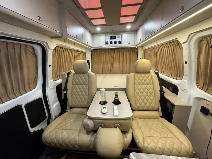 Ford Transit 2021 2.0T Gasoline Automatic High-end Commercial Passenger Vehicle Mid-axle Mid-roof 7-seater National VI