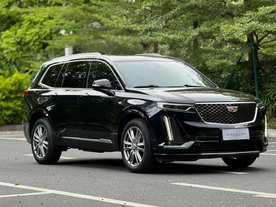 كاديلاك XT6 2022 2.0T ستة مقاعد دفع رباعي فاخرة