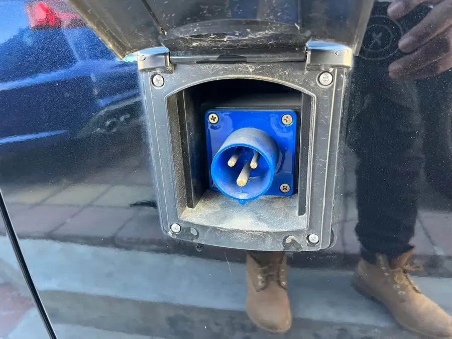 Ford Transit 2023 2.0T Gasoline Automatic Multi-Function Commercial Vehicle Short Wheelbase Mid-Height 5/6-Seater