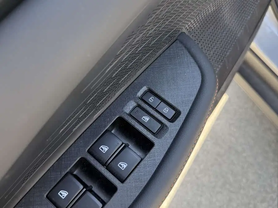 شانجان UNI-V 2022 1.5T التميز