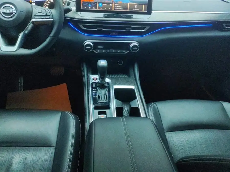 تينلاي 2022 طراز 2.0L XL-TLS إصدار المتعة