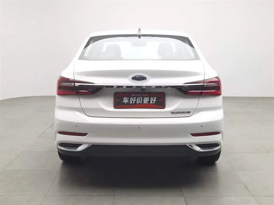 Ford Focus 2021 1.5L Automatic Diamond Edition