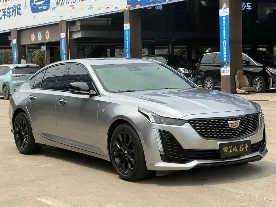 كاديلاك CT5 2021 28T الفاخرة