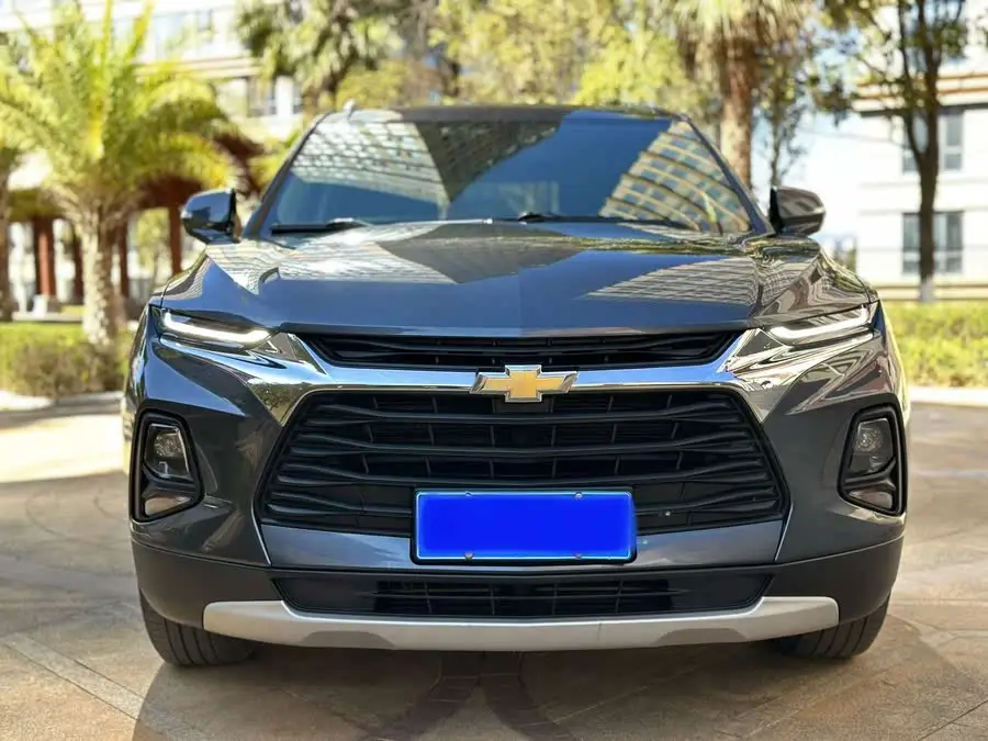 Pioneer 2020 Model 650T 7-Seater Version