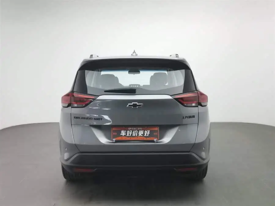 Wuling 2019 Model Redline 530T Automatic Enjoy Version (5+2 seats) National VI