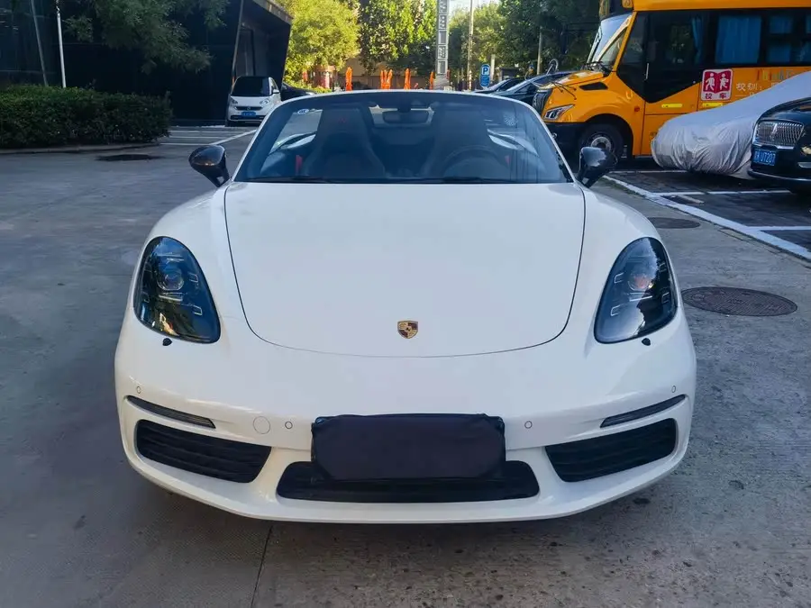 Porsche 718 2022 Boxster T 2.0T