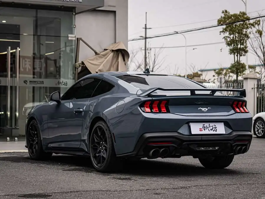 2024 موستانغ 2.3T إيكوبوست نسخة الأداء السقف الصلب