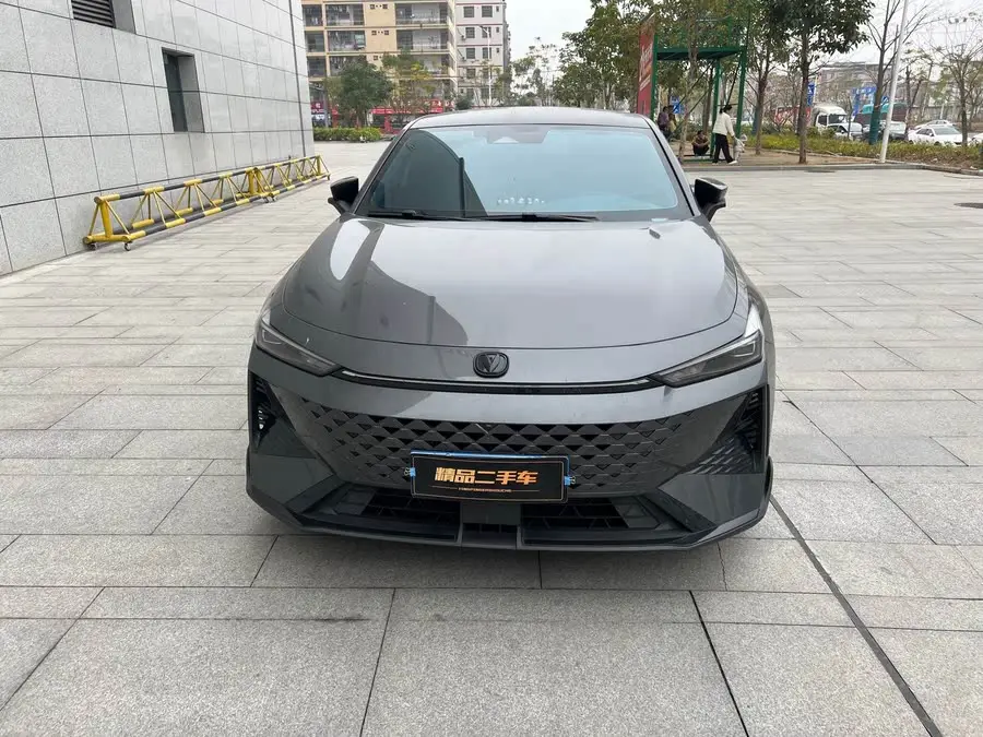 Changan UNI-V 2024 1.5T Premium Sports Model