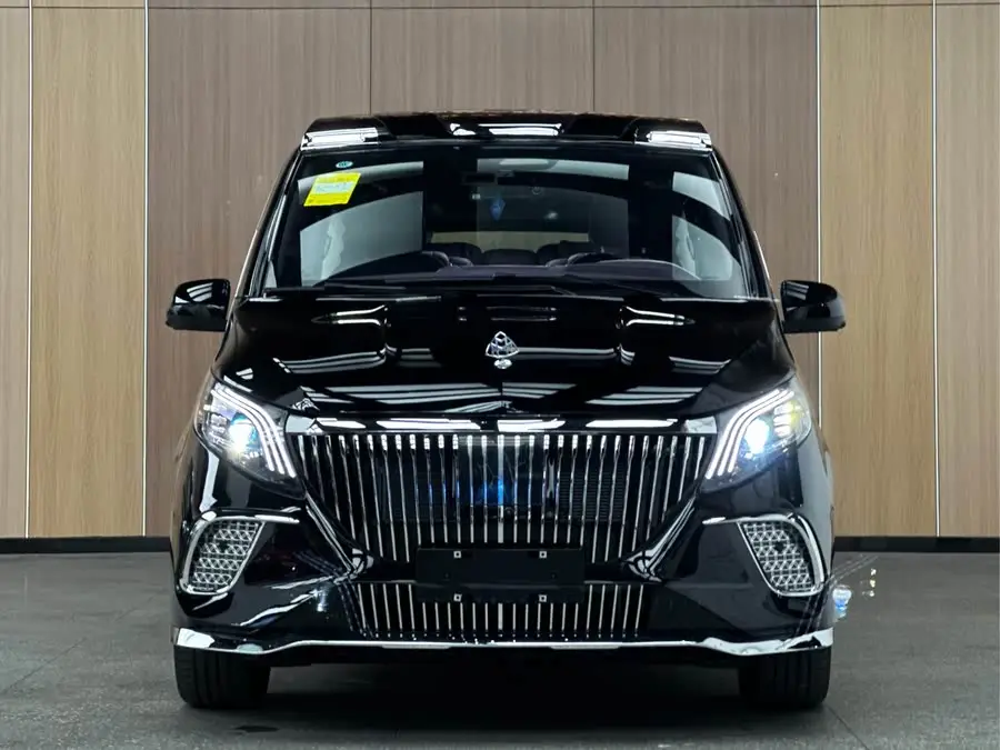 Vito 2024 2.0T Business Edition 7-seater