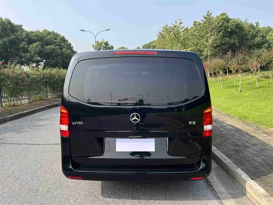 Vito 2021 2.0T Business Edition 7-seater