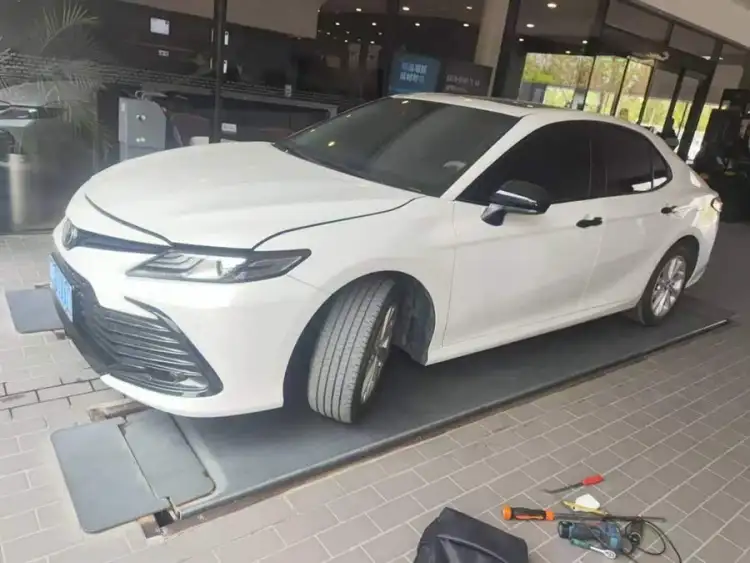 Camry 2021 2.0G Luxury Version