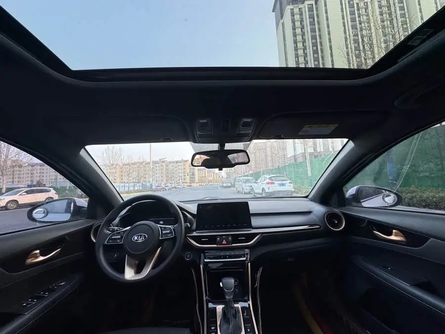 Kia K3 2021 1.5L CVT Deluxe Edition